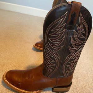 Ariat Round Toe Male Cowboy Boots